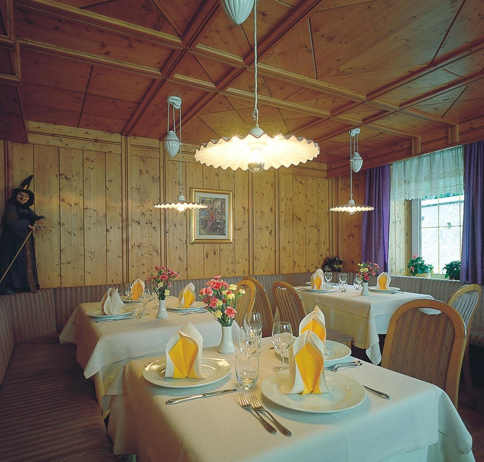 Hotel San Leonardo Badia  Exteriör bild